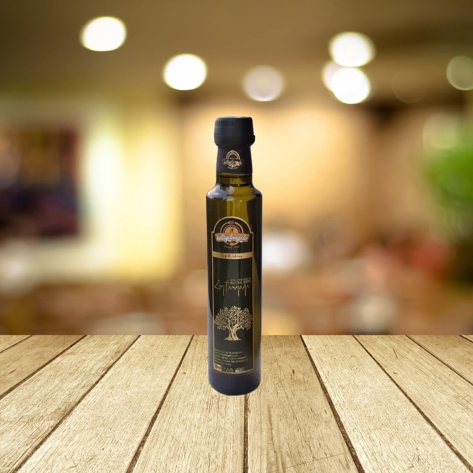 Zeytinyağı 0,5 Asit Soğuk Sıkım Cam Şişe (250 ml)