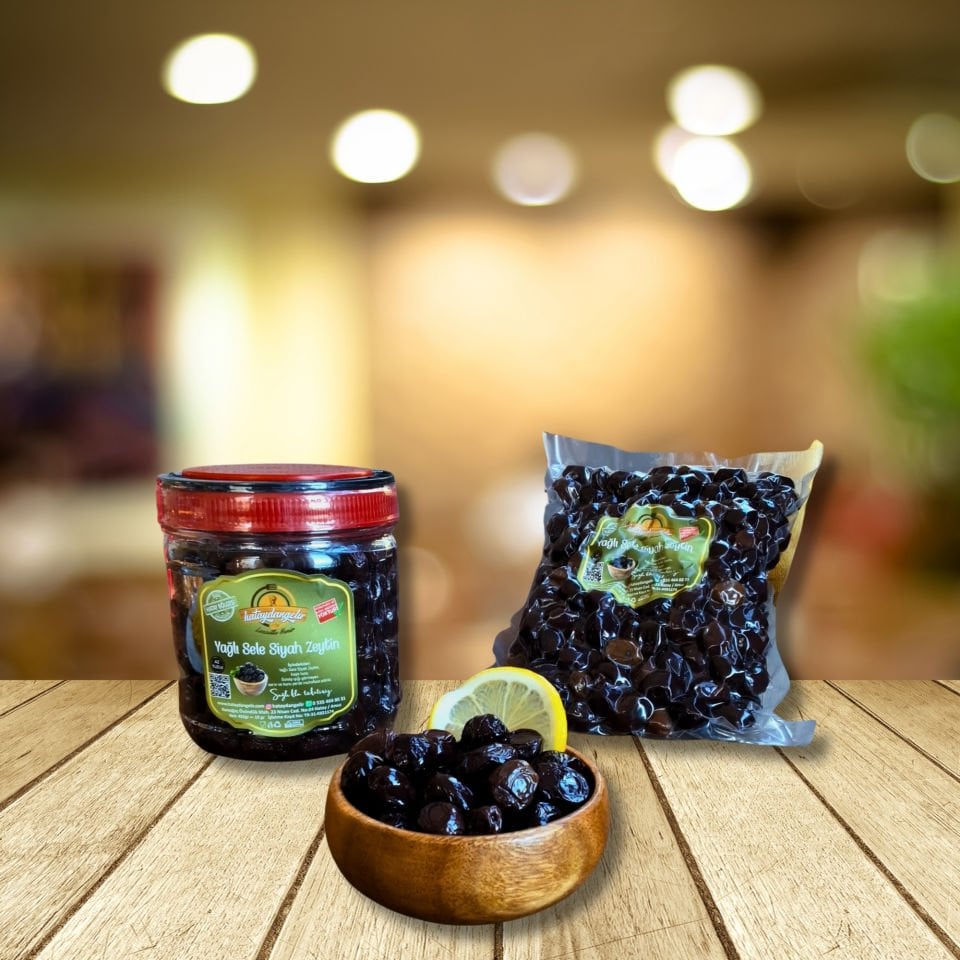 Hataydangelir Siyah Zeytin ( Az Tuzlu ) 1 KG