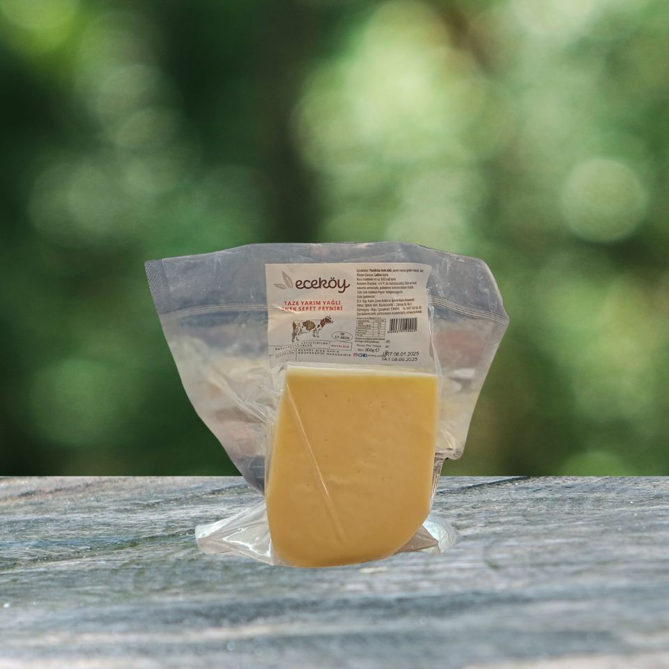 Taze Yarım Yağlı İnek Sepet Peyniri 300 gr